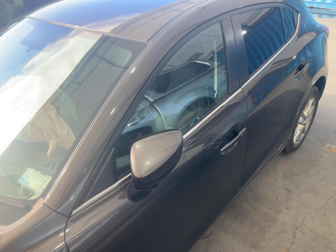 Photo '7' of Mazda Axela