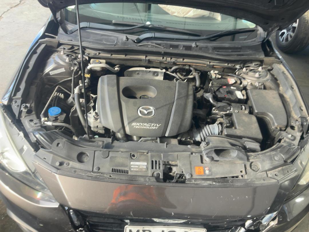 Photo '15' of Mazda Axela