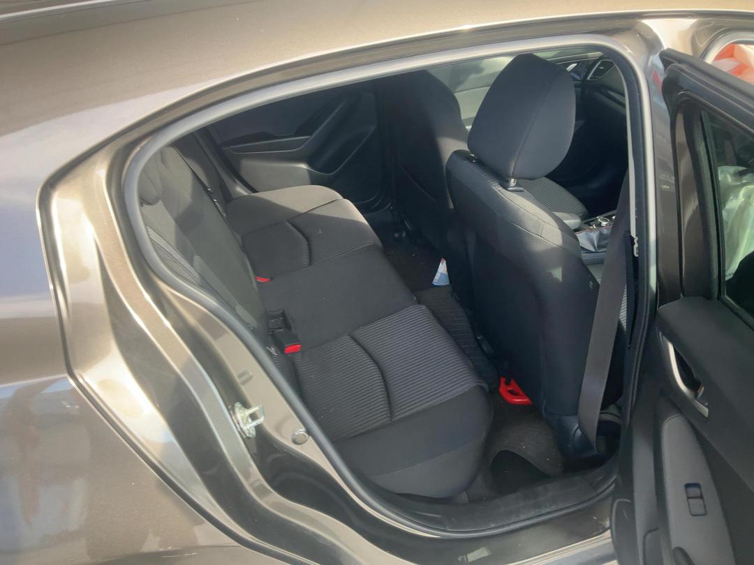 Photo '20' of Mazda Axela