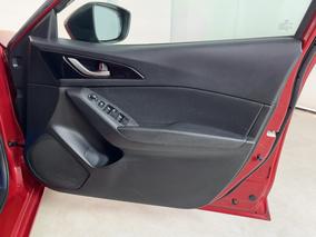 Photo '15' of Mazda Axela