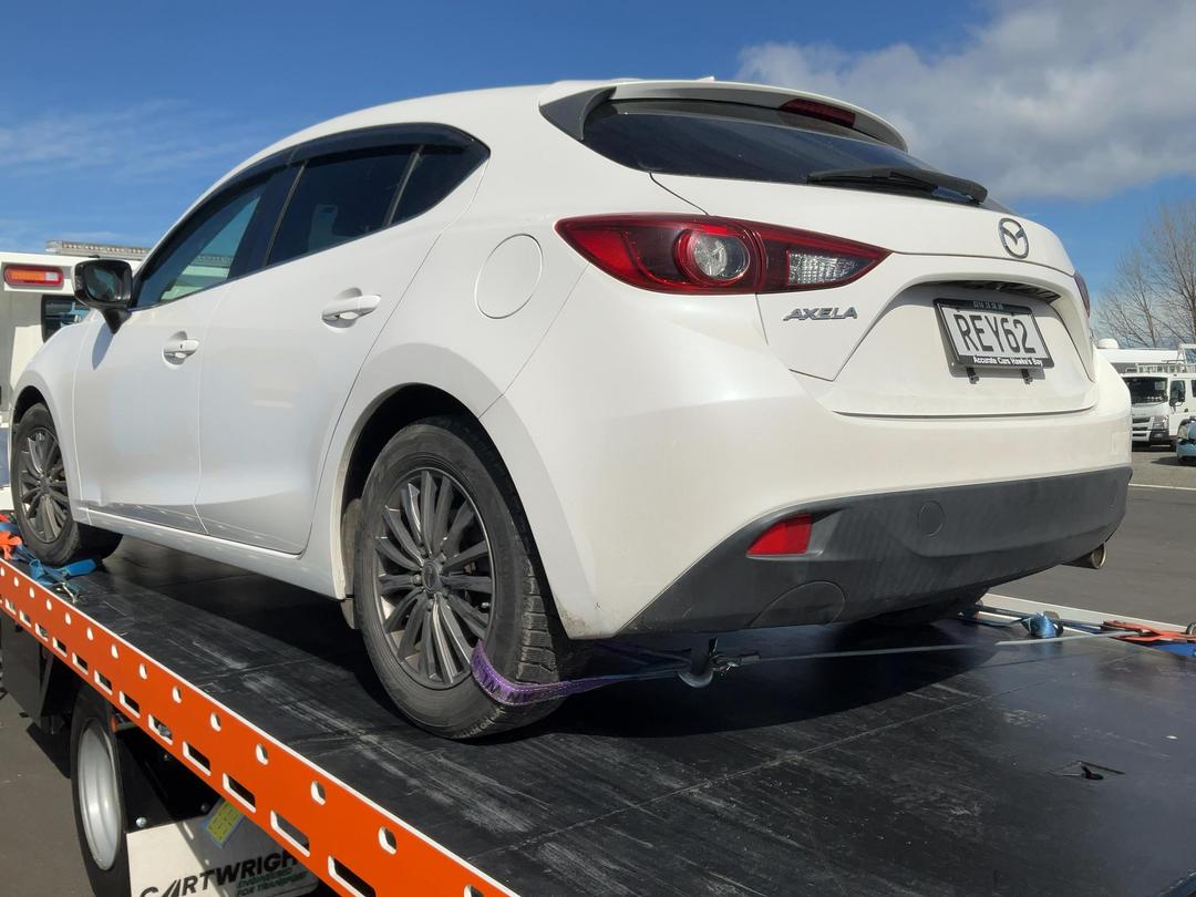 Photo '3' of Mazda Axela Photo '3' of Mazda Axela
