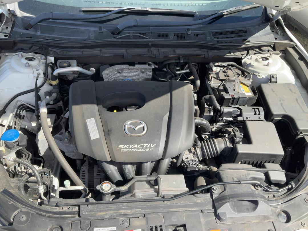 Photo '8' of Mazda Axela Photo '8' of Mazda Axela