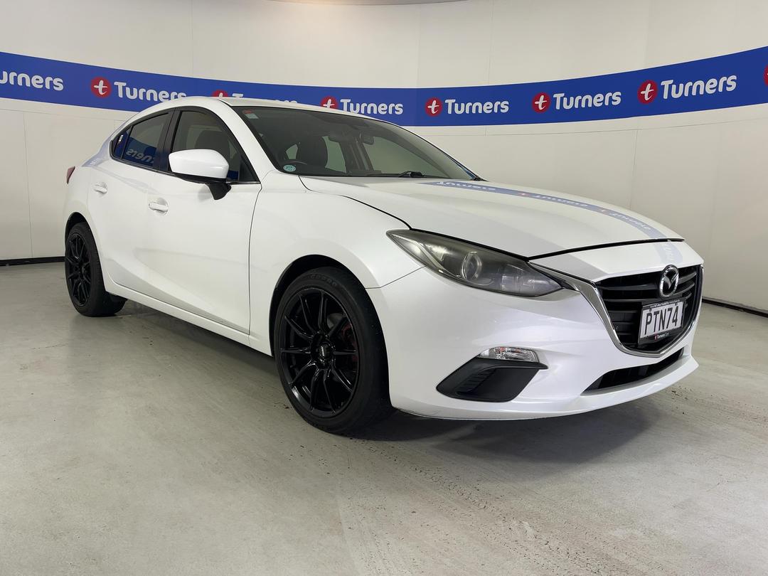 Photo '1' of Mazda Axela