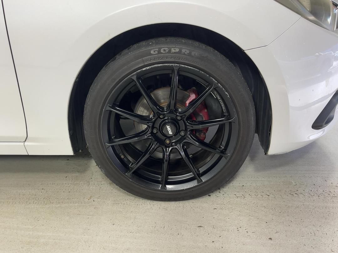 Photo '9' of Mazda Axela