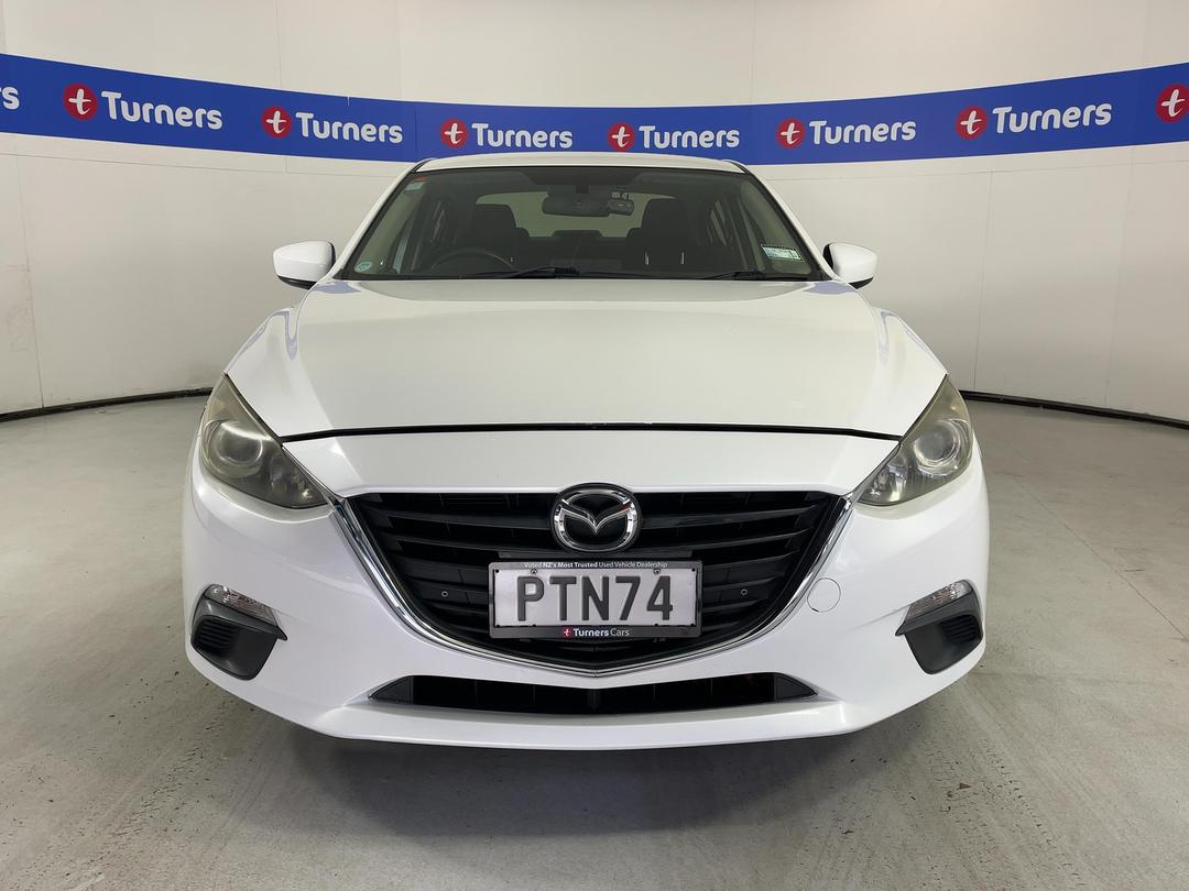 Photo '2' of Mazda Axela