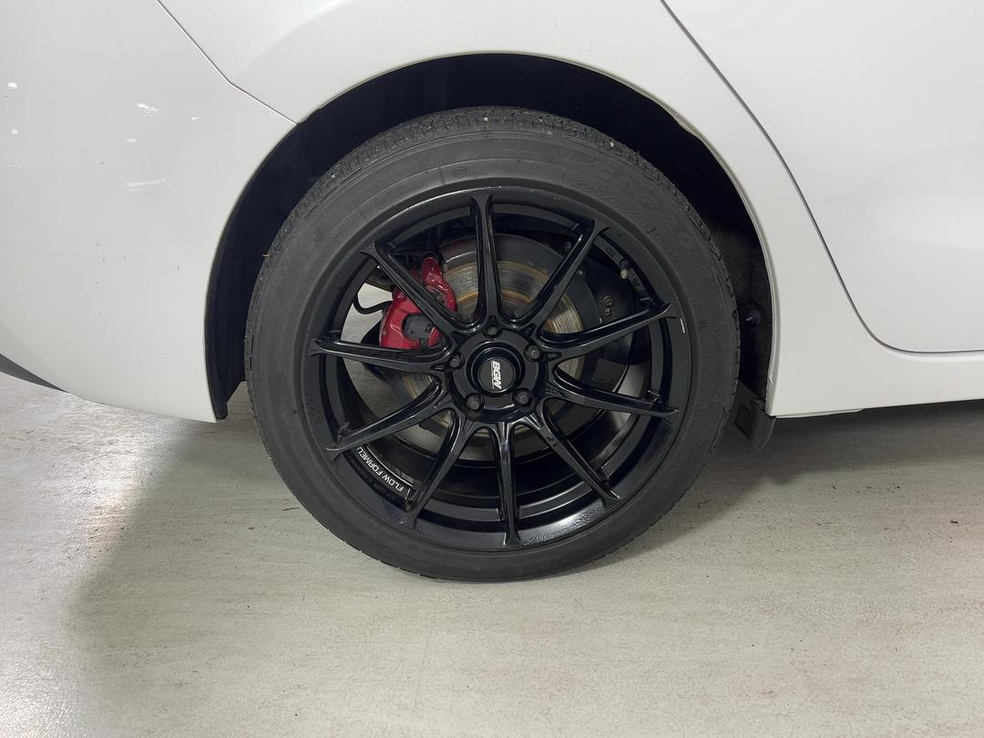 Photo '12' of Mazda Axela