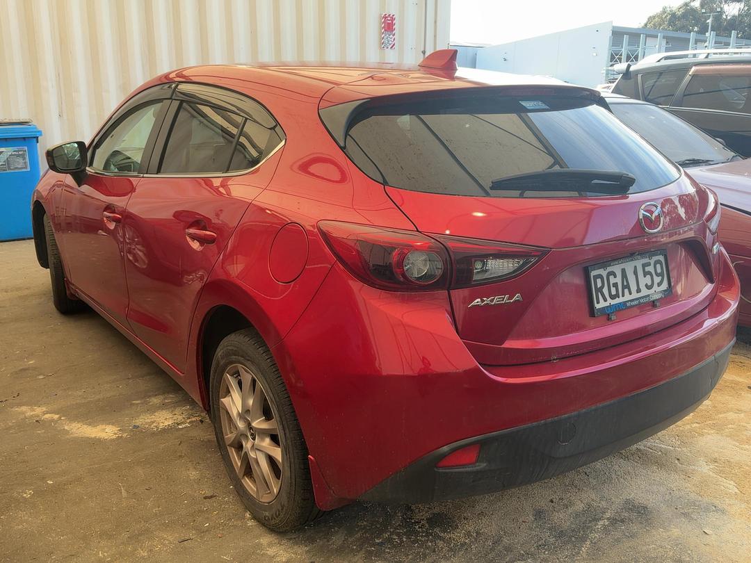 Photo '3' of Mazda Axela