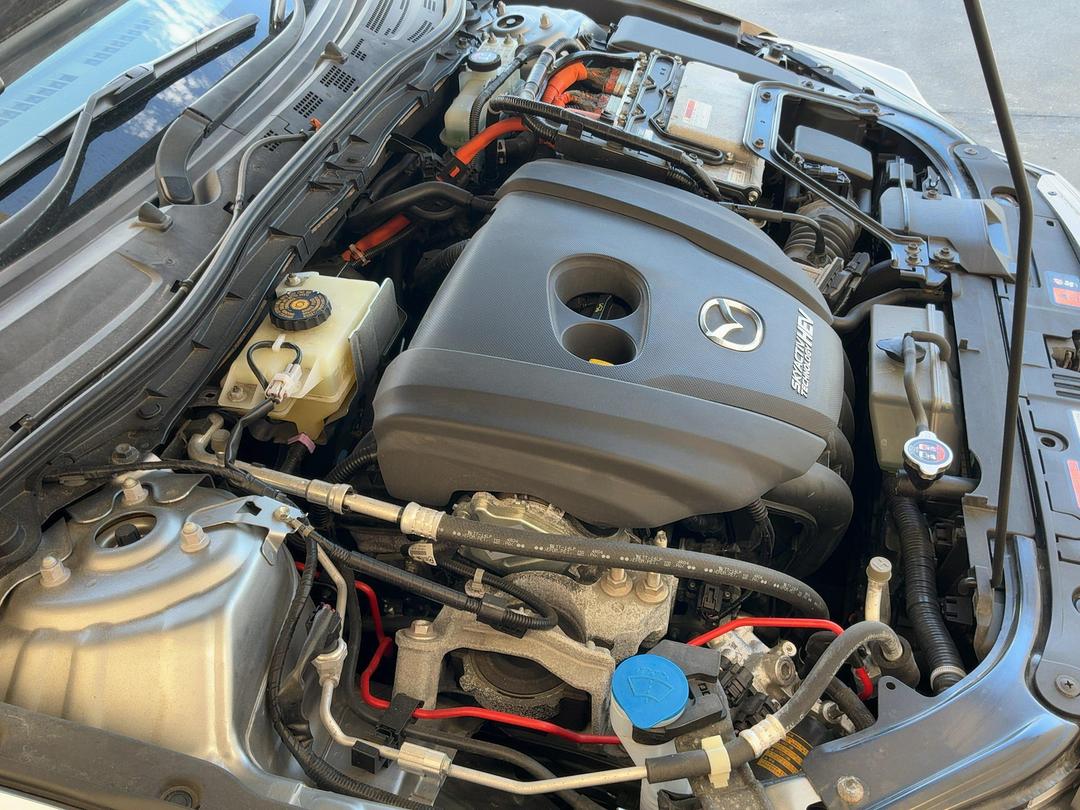 Photo '12' of Mazda Axela
