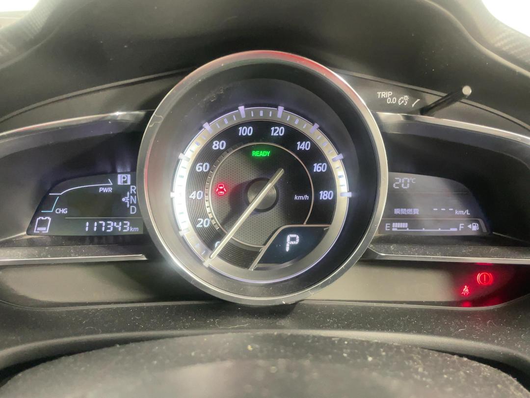 Photo '21' of Mazda Axela