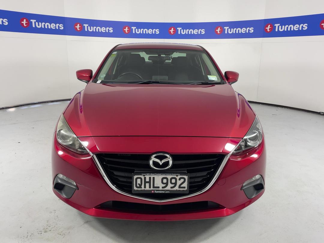Photo '2' of Mazda Axela