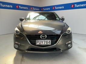 Photo '2' of Mazda Axela