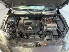 Photo '13' of Mazda Axela
