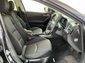 Photo '16' of Mazda Axela