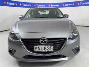 Photo '2' of Mazda Axela