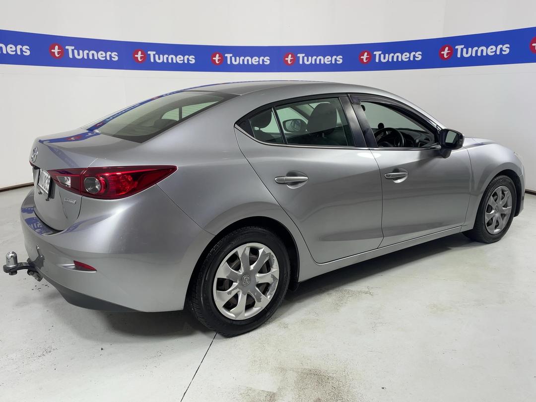Photo '7' of Mazda Axela