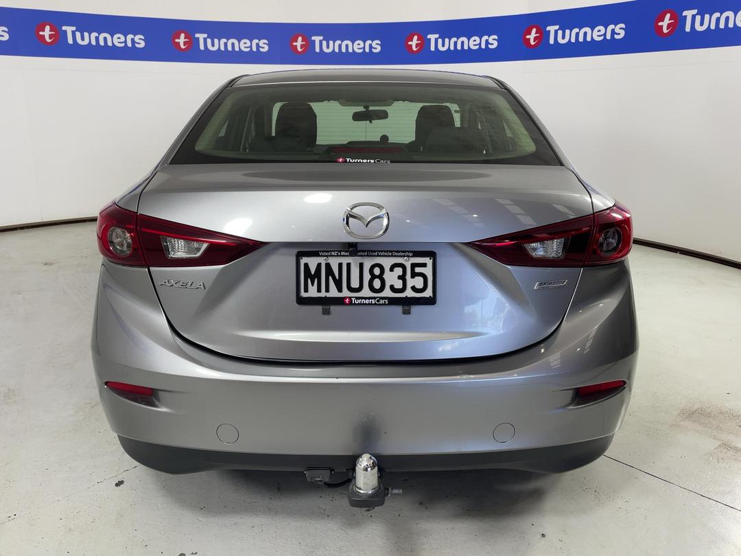Photo '6' of Mazda Axela