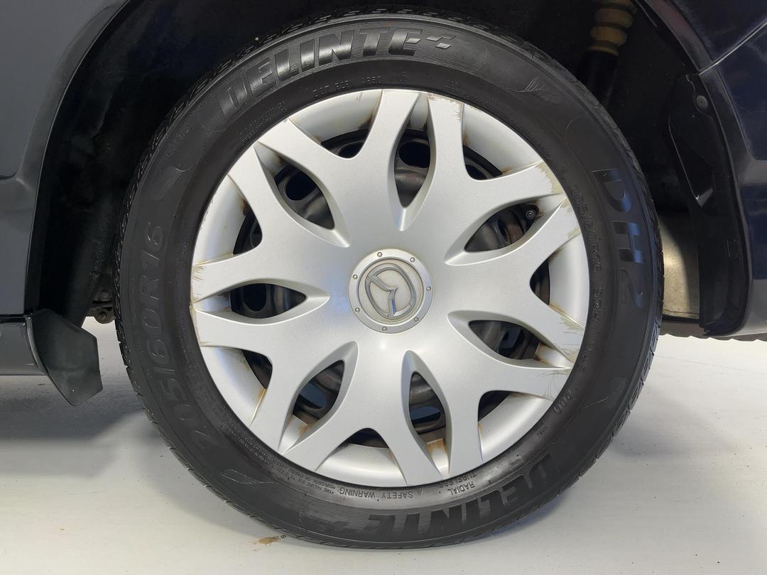 Photo '11' of Mazda Biante