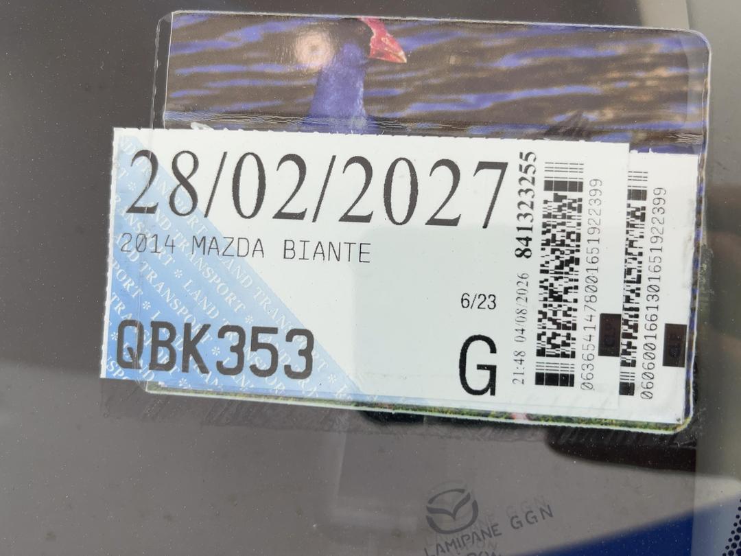 Photo '24' of Mazda Biante