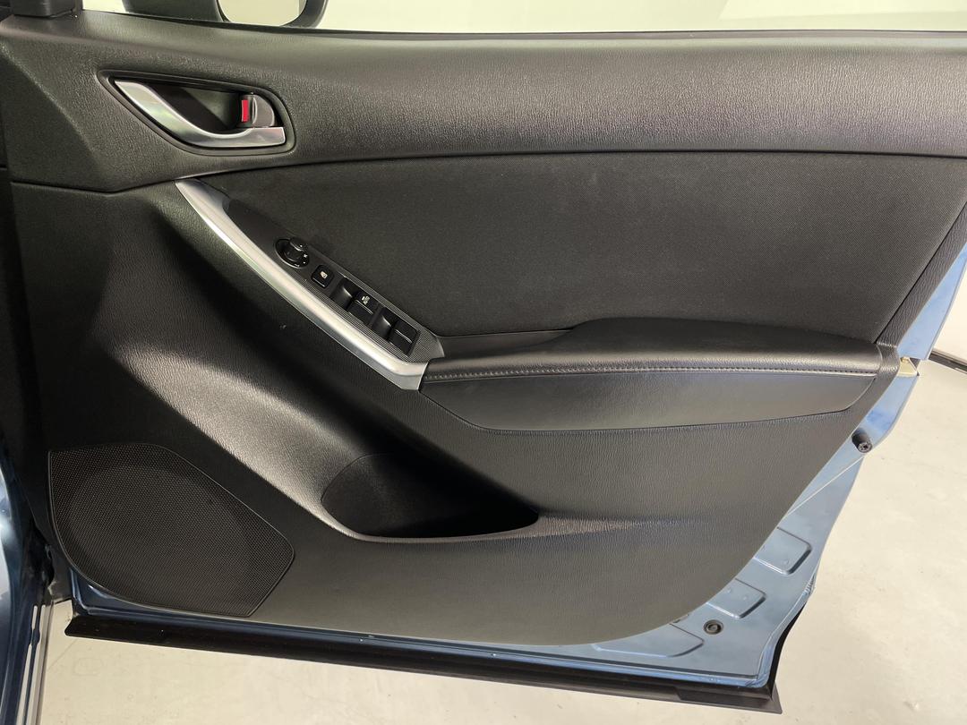 Photo '15' of Mazda CX-5