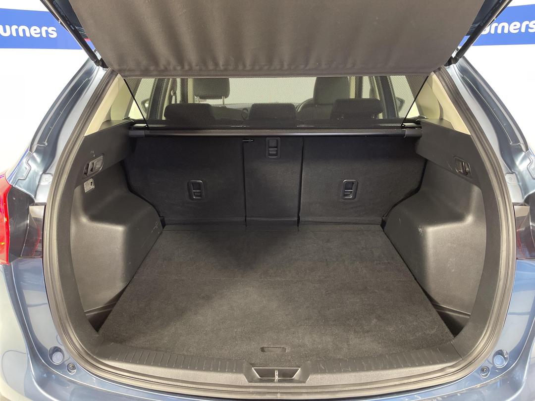 Photo '14' of Mazda CX-5