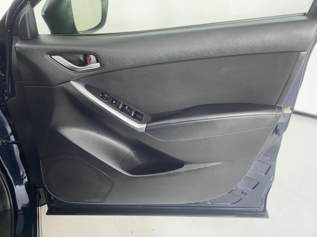 Photo '15' of Mazda CX-5