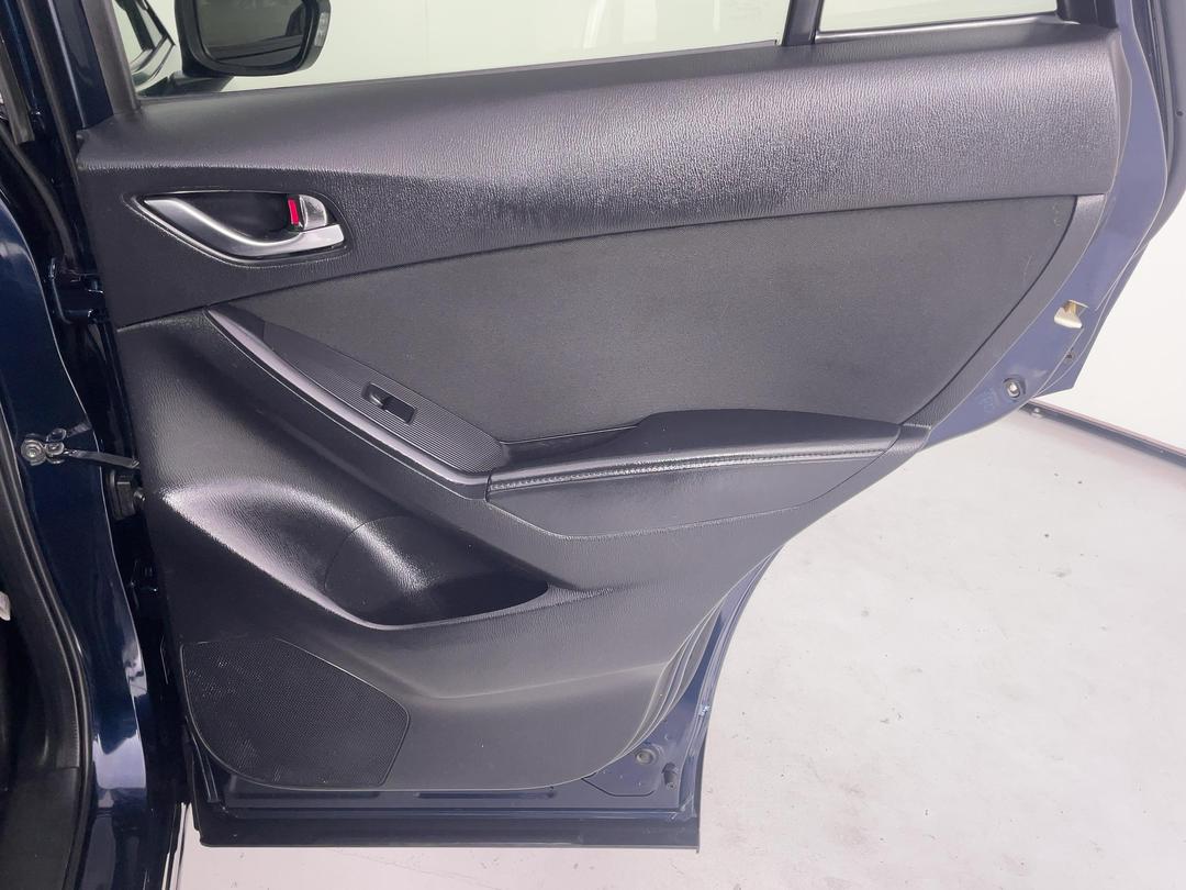 Photo '19' of Mazda CX-5