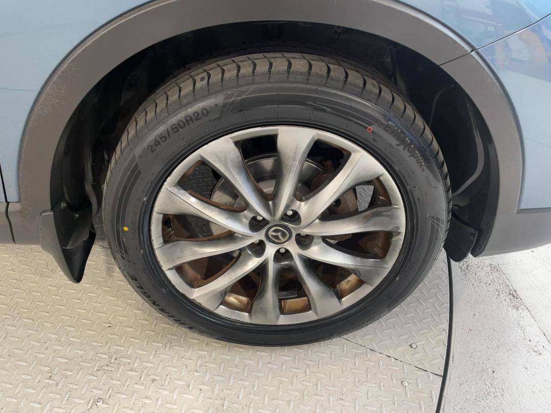 Photo '9' of Mazda CX-9