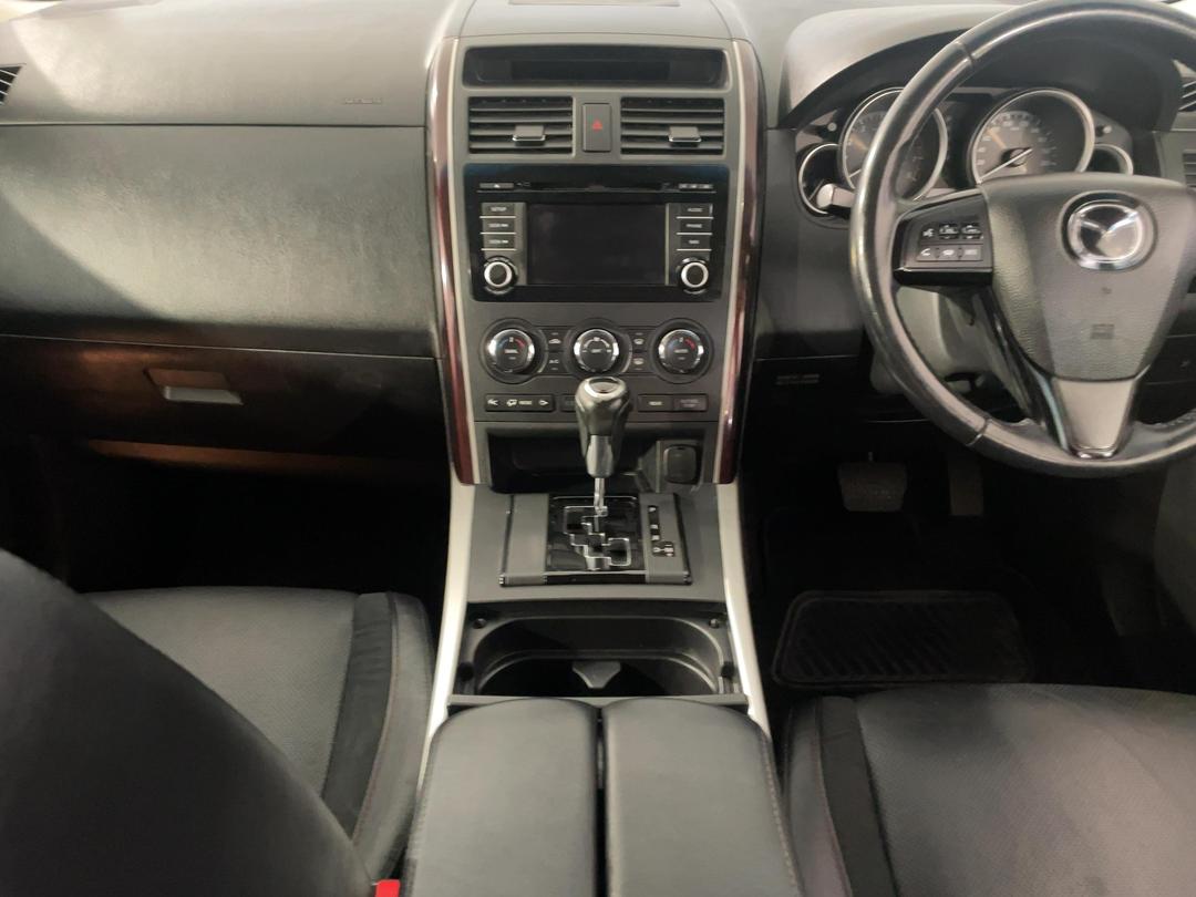 Photo '18' of Mazda CX-9
