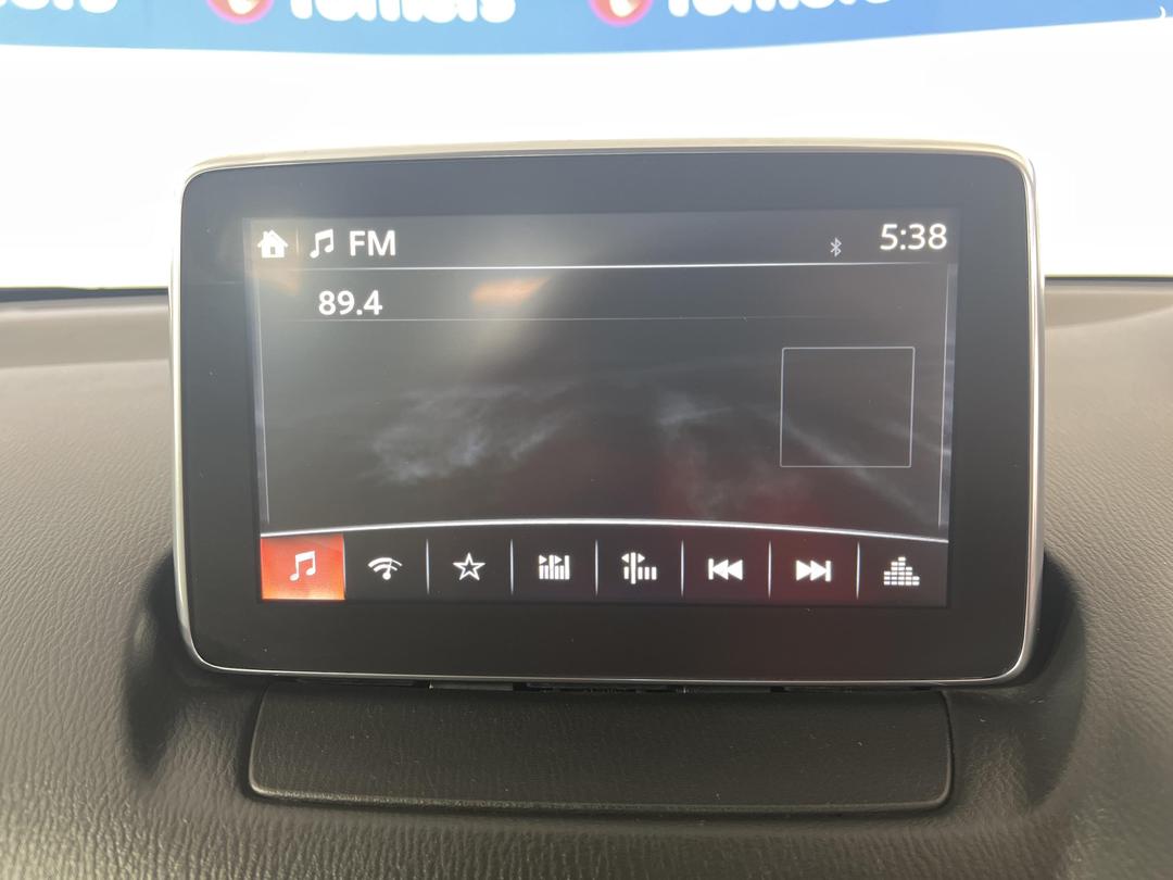 Photo '26' of Mazda Demio