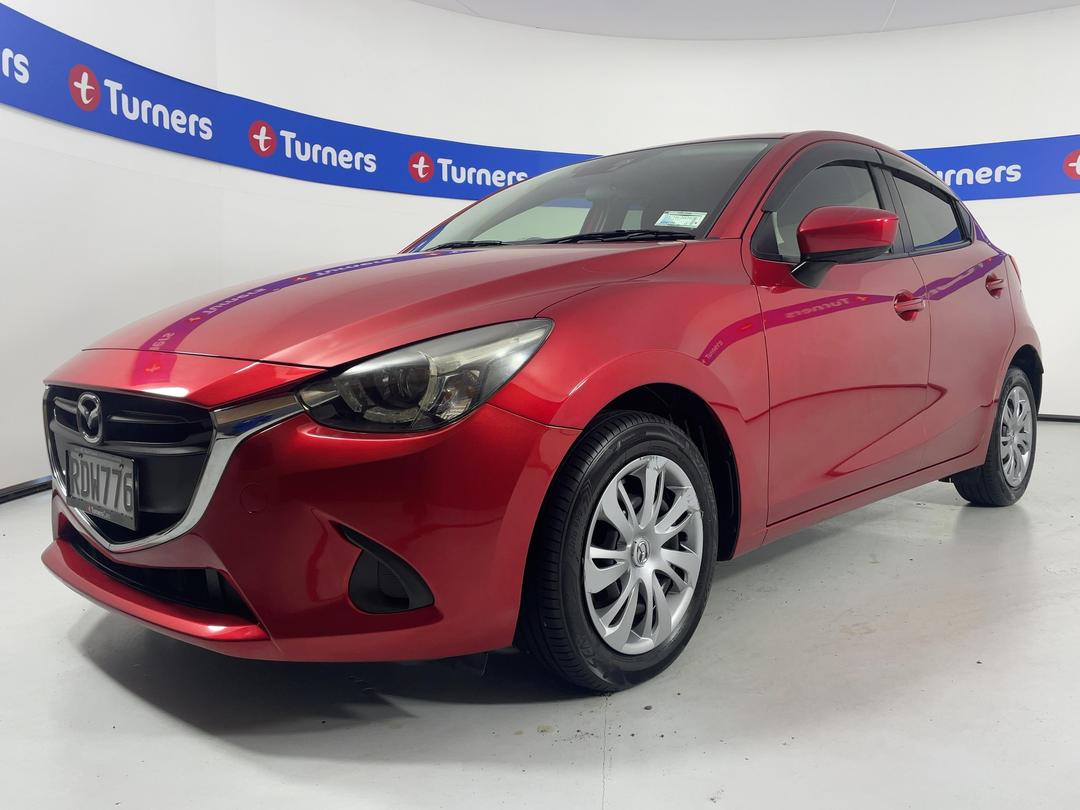 Photo '4' of Mazda Demio