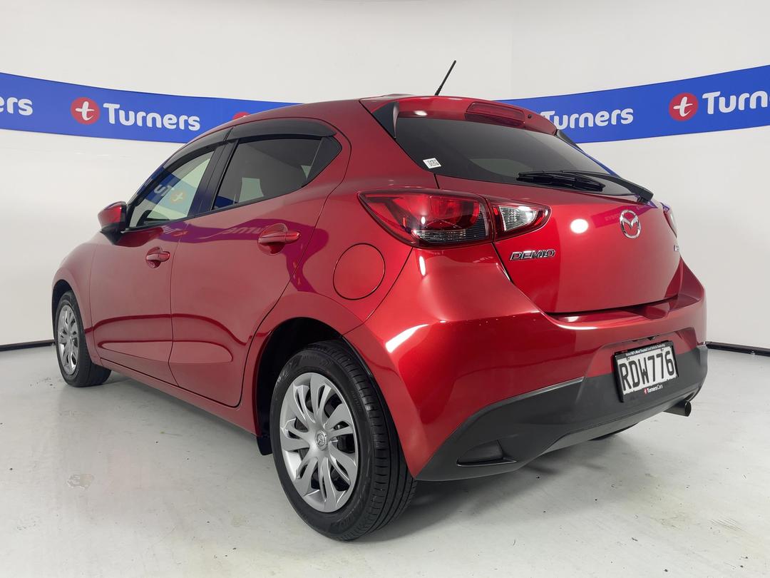 Photo '5' of Mazda Demio