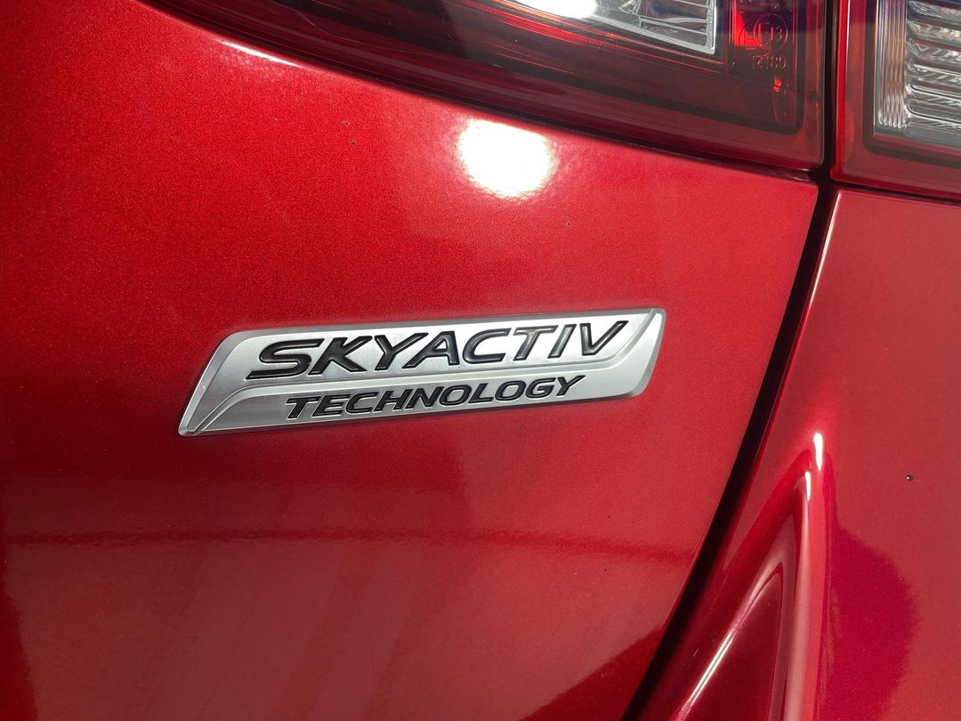 Photo '29' of Mazda Demio