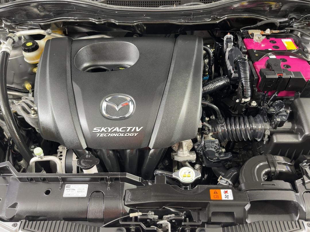 Photo '13' of Mazda Demio