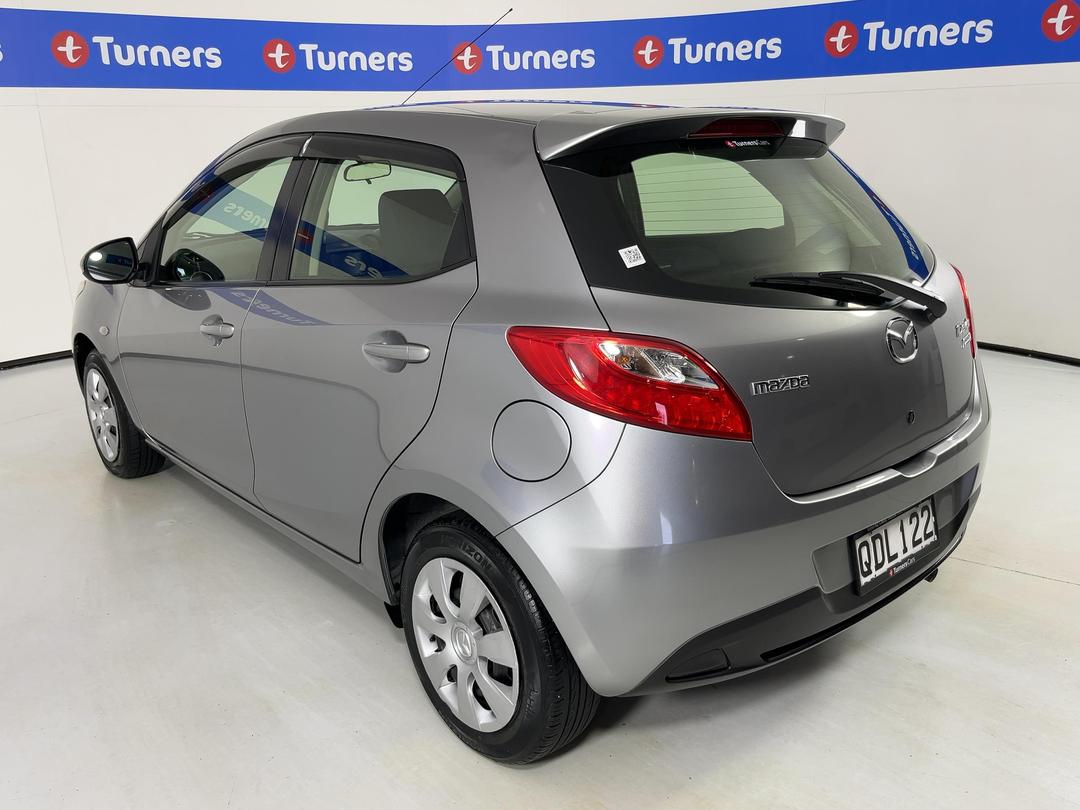 Photo '5' of Mazda Demio