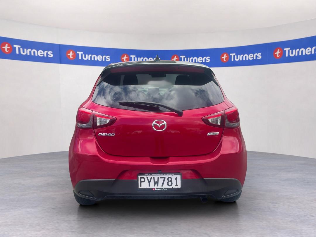 Photo '6' of Mazda Demio