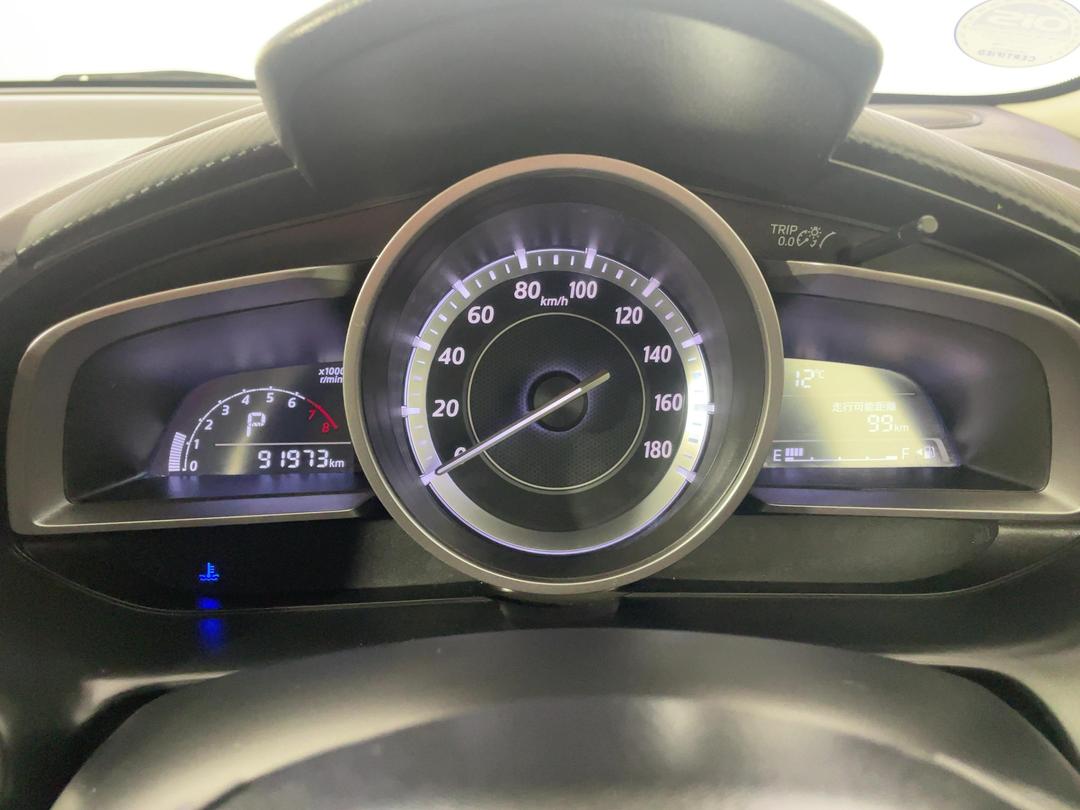 Photo '21' of Mazda Demio