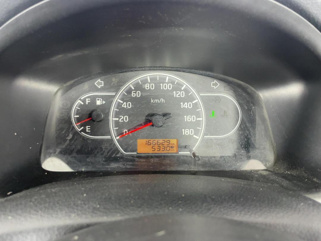 Photo '21' of Mazda Familia
