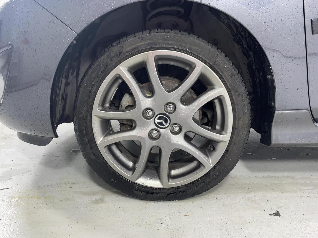 Photo '10' of Mazda Mazda2