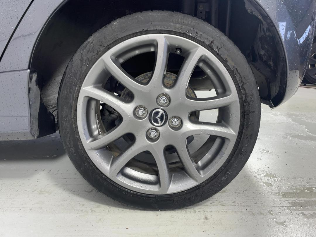 Photo '11' of Mazda Mazda2