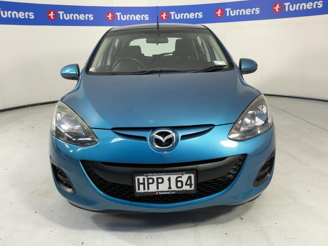 Photo '2' of Mazda Mazda2