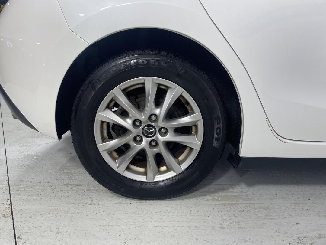 Photo '12' of Mazda Mazda3