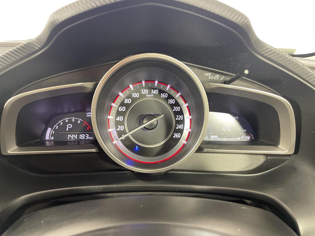 Photo '21' of Mazda Mazda3