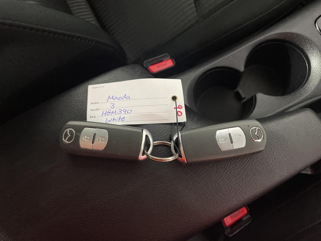 Photo '22' of Mazda Mazda3