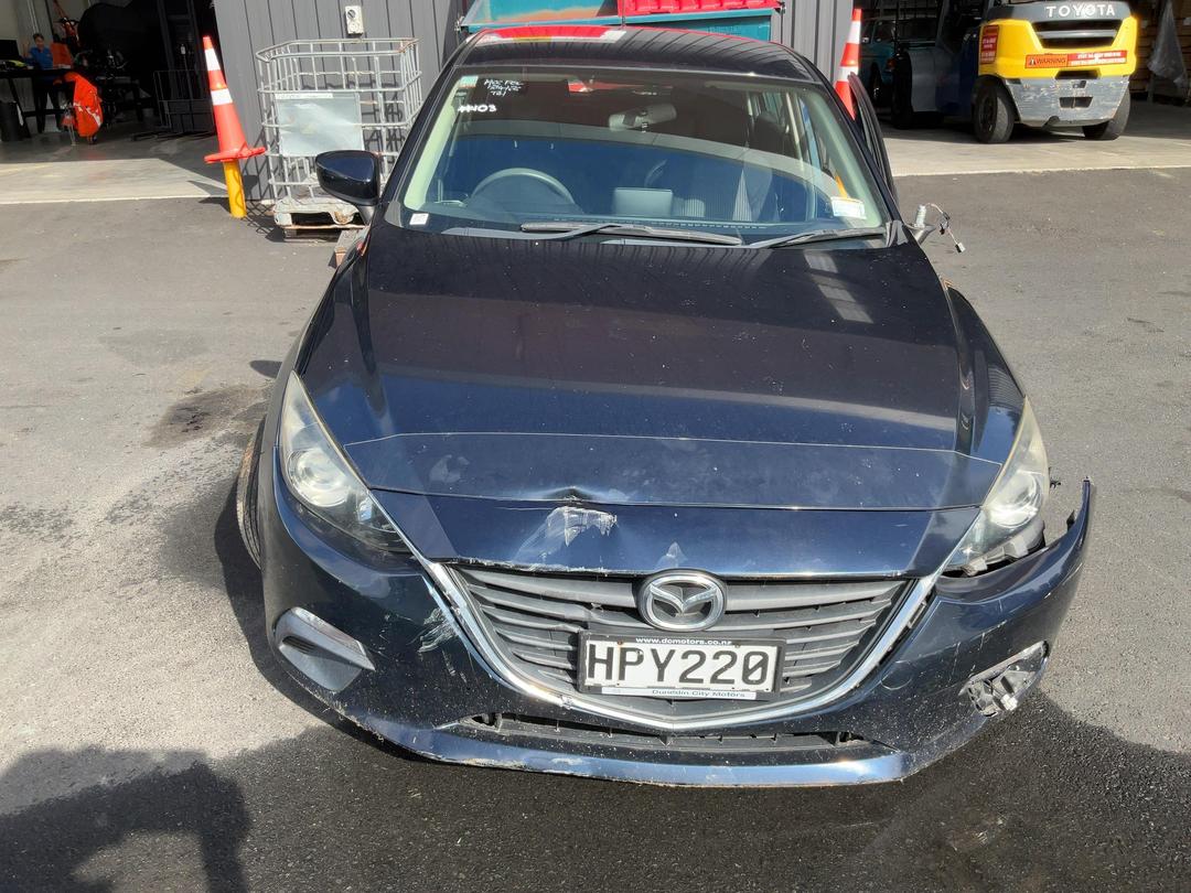 Photo '2' of Mazda Mazda3 GLX