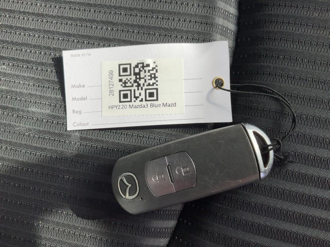 Photo '23' of Mazda Mazda3 GLX