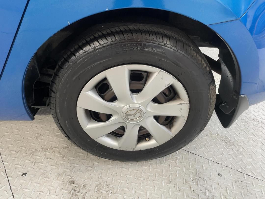 Photo '11' of Mazda Mazda3