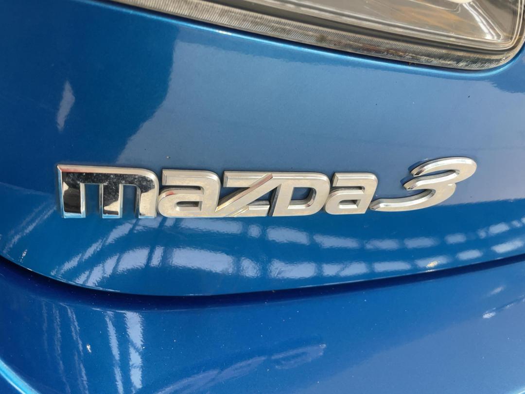 Photo '37' of Mazda Mazda3