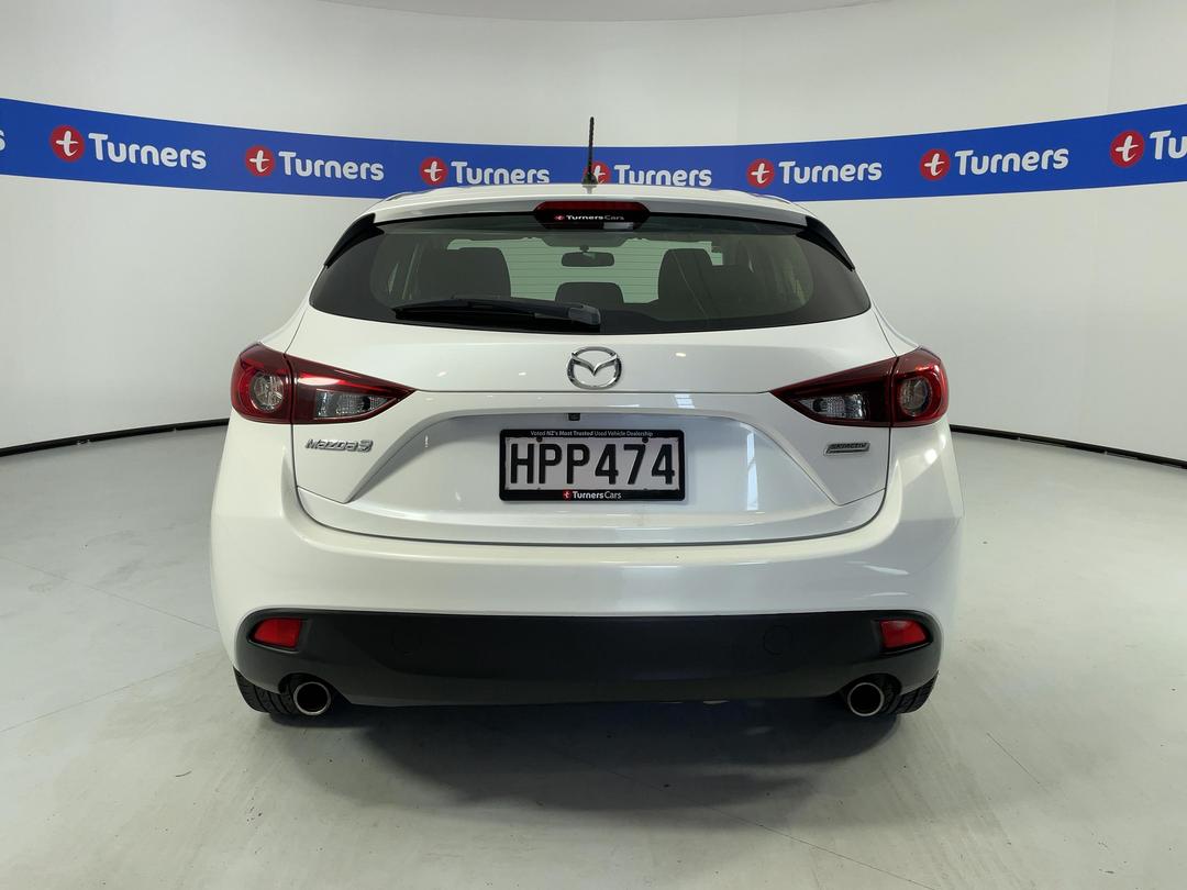 Photo '6' of Mazda Mazda3