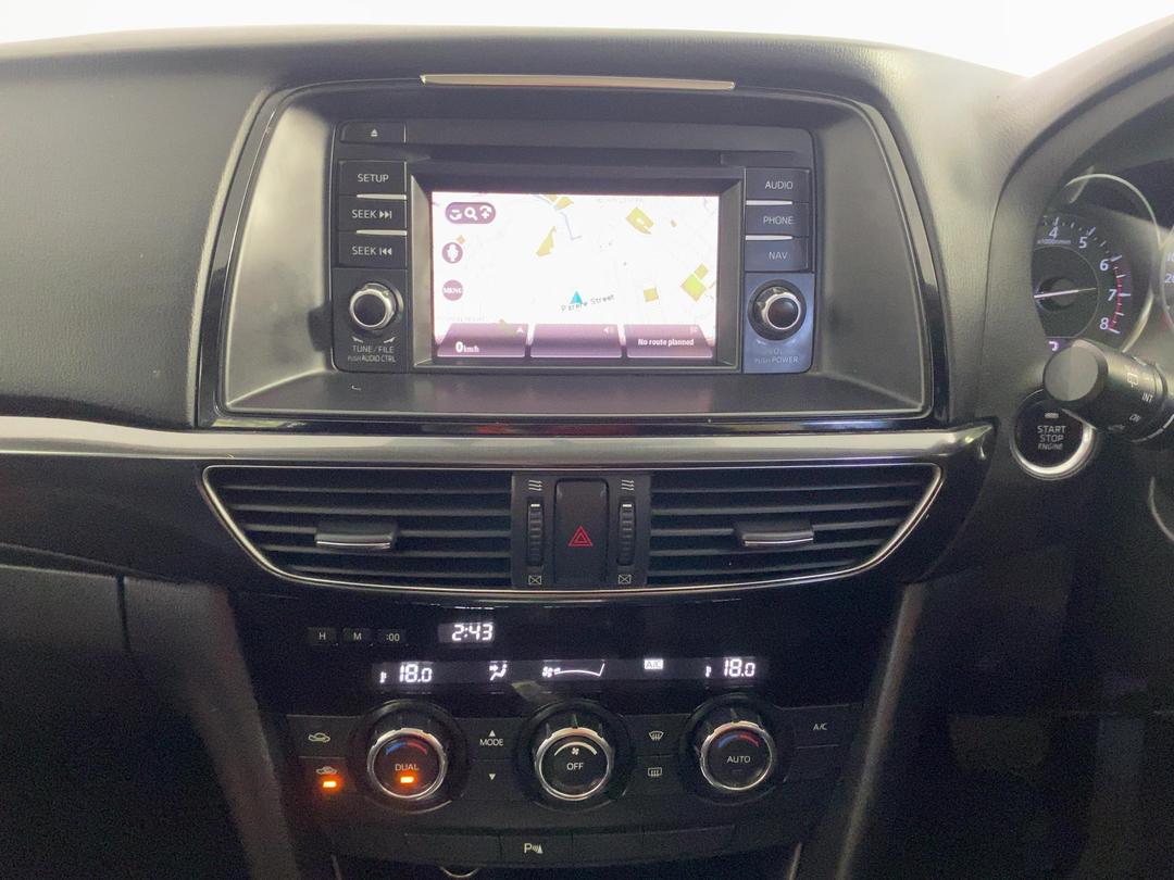 Photo '18' of Mazda Mazda6