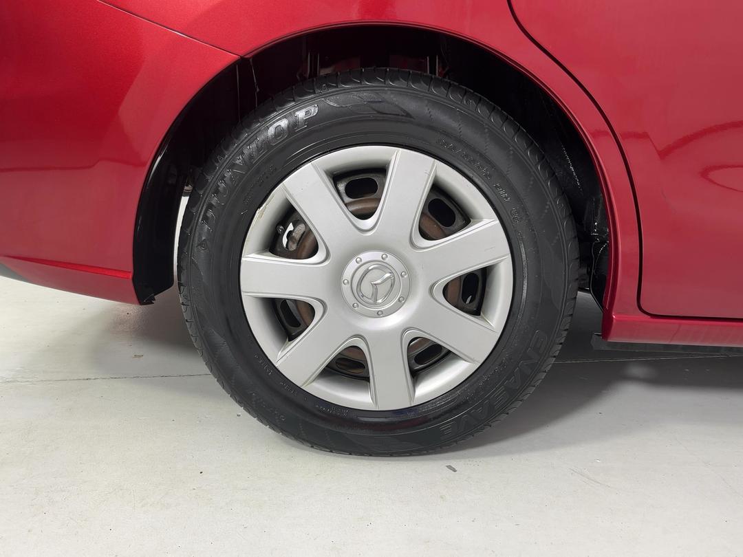 Photo '12' of Mazda Premacy